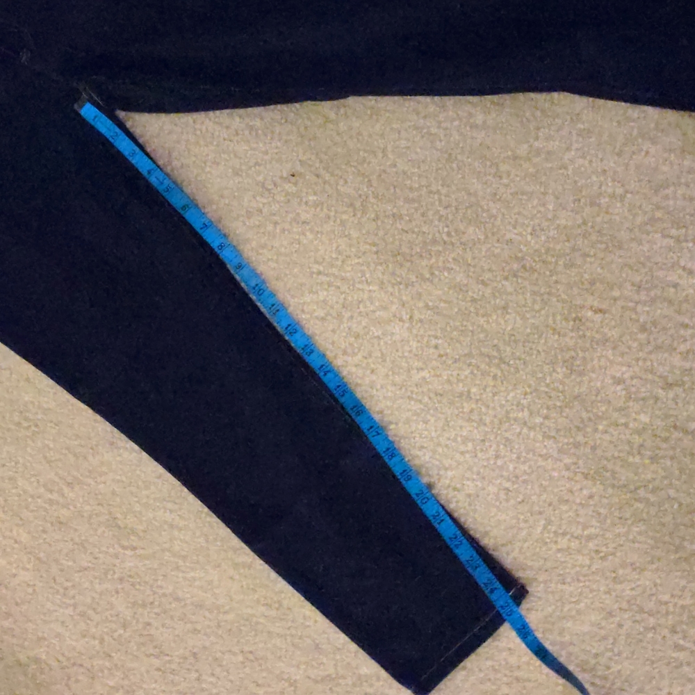 Capris - Picture 9 of 9